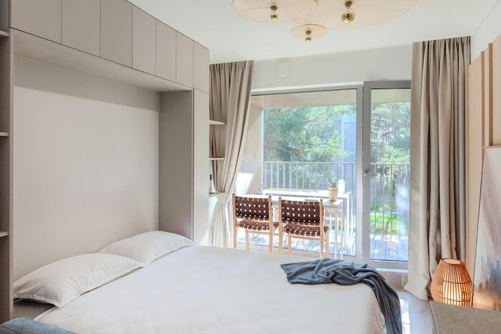 Luxury In Pinewood 3min Walk To Sea *