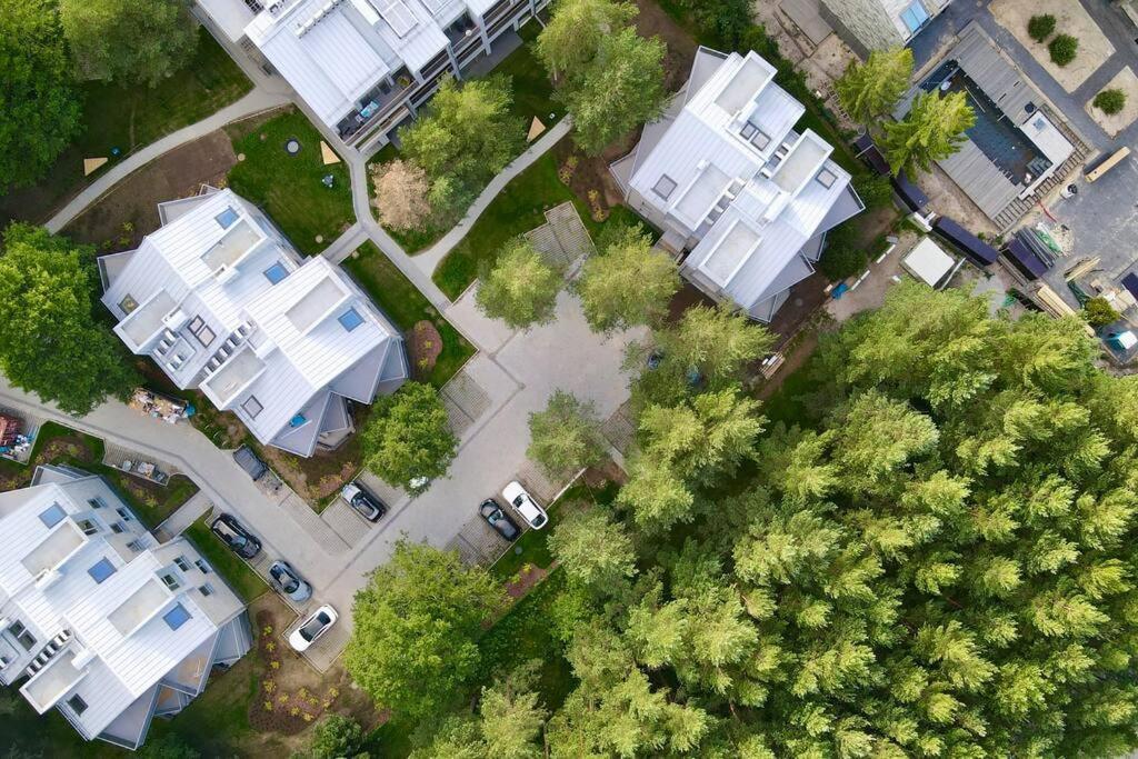 Apartment Luxury In Pinewood 3min Walk To Sea Palanga