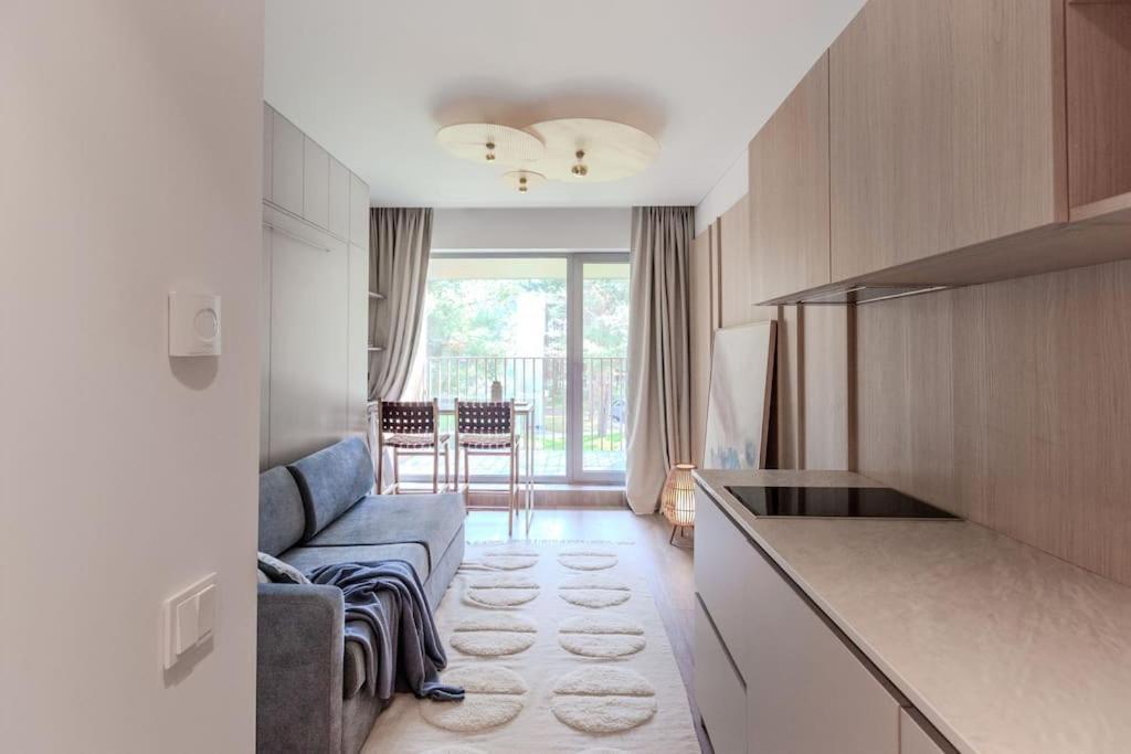 Apartment Luxury In Pinewood 3min Walk To Sea Palanga